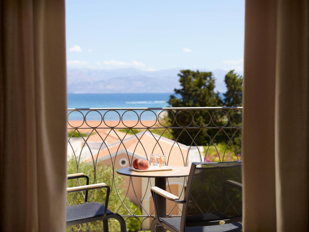 Roda Beach Resort & Spa Exterior foto