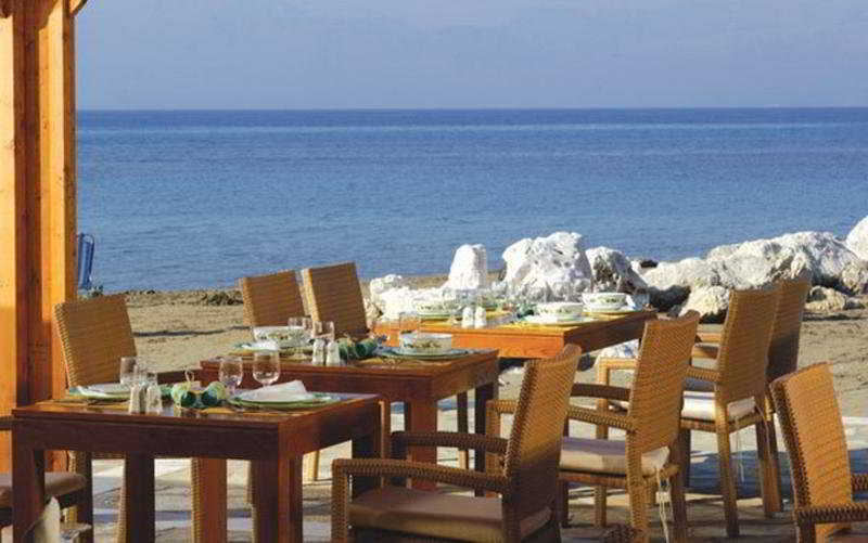 Roda Beach Resort & Spa Exterior foto